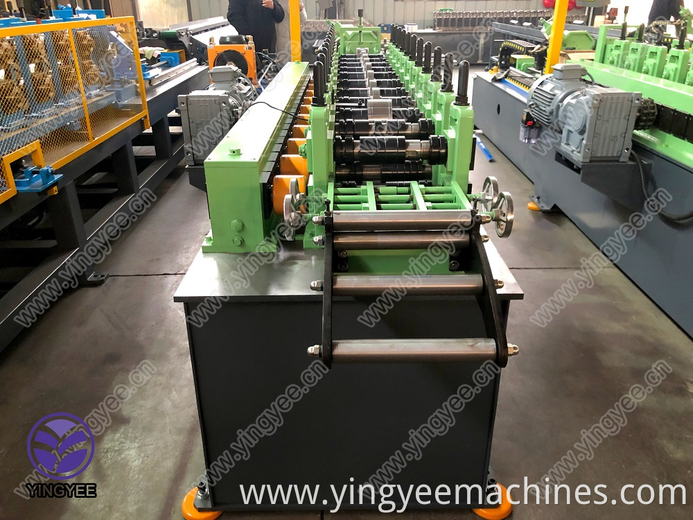 high speed C U channel drywall roll forming machine